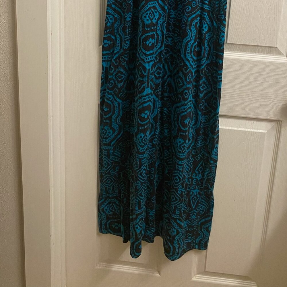 BOLD PRINT PENCIL DRESS - Picture 2 of 4